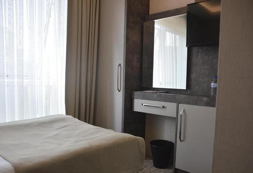 اتاق استاندارد یک نفره, Prusias Otel