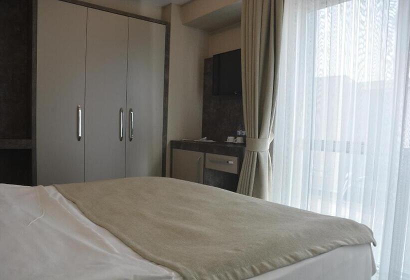 اتاق استاندارد, Prusias Otel