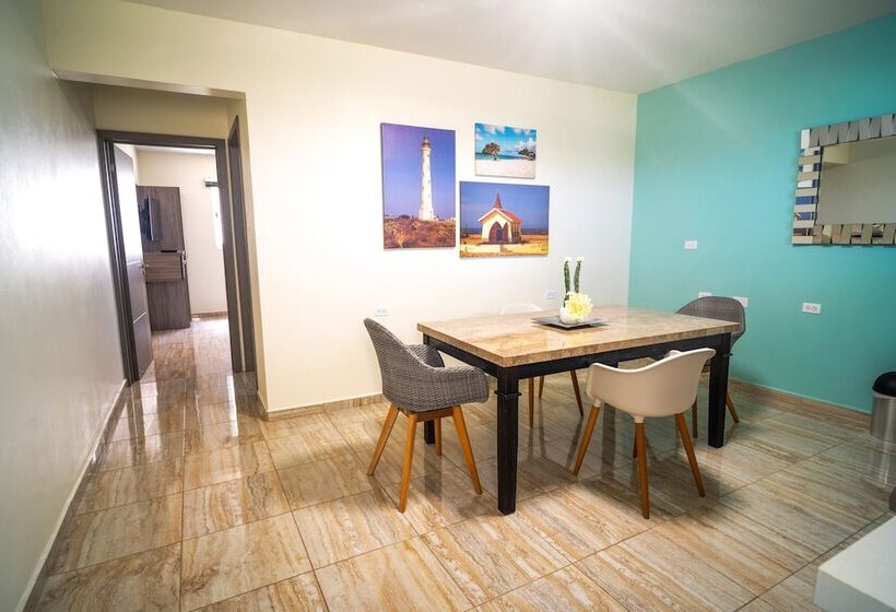 سوییت لوکس, Rh Boutique Hotel Aruba