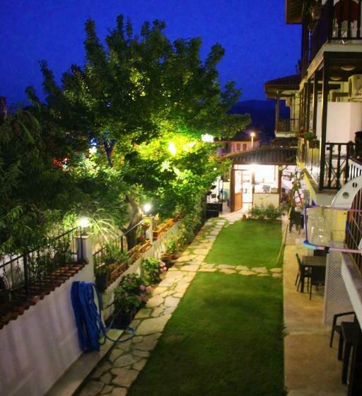 ファミリールーム, Santo Akyaka