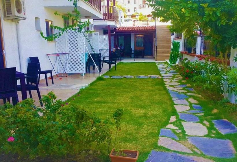 ファミリールーム, Santo Akyaka