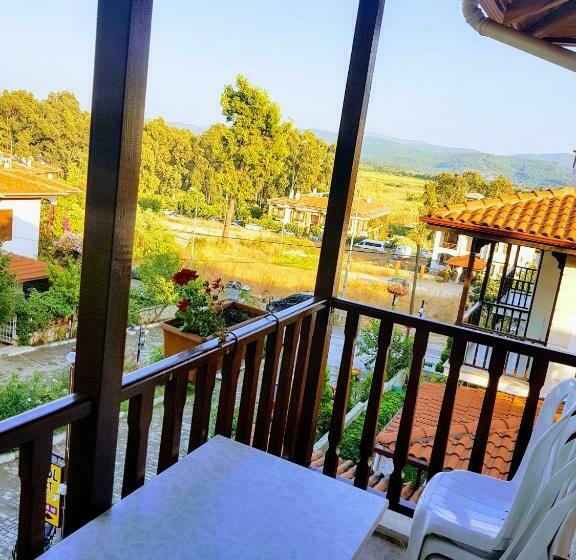 ファミリールーム, Santo Akyaka