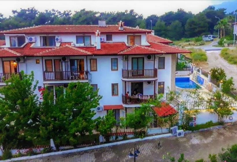 ファミリールーム, Santo Akyaka