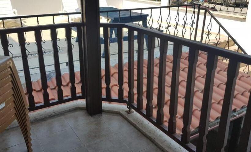 2ベッドルームアパートメント, Santo Akyaka