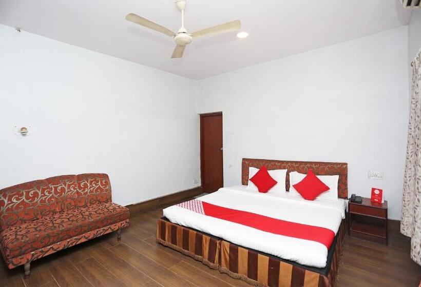 Standard Room, Oyo 26626 The Citi Residenci