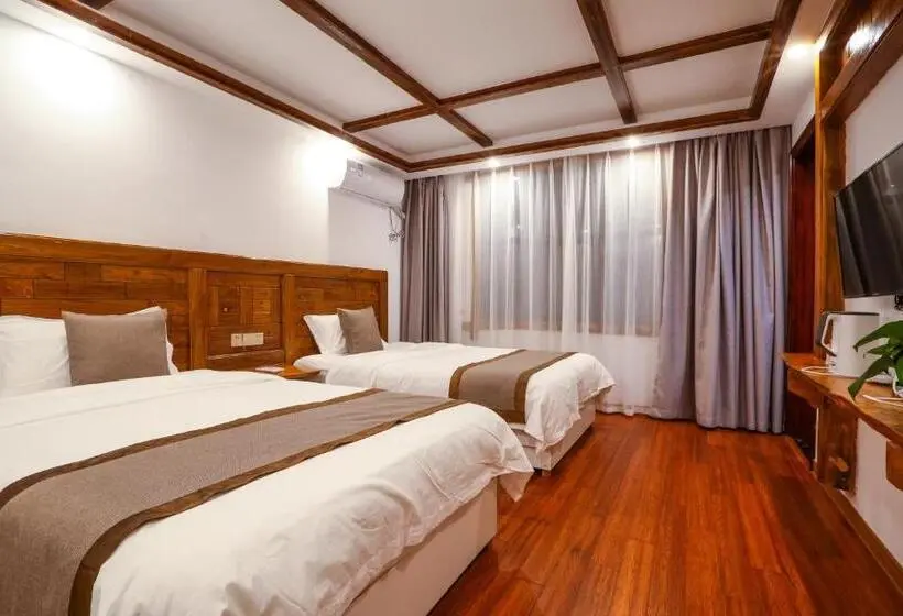 اتاق استاندارد, Easy House