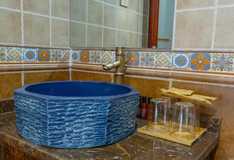 اتاق استاندارد با تخت بزرگ, Easy House
