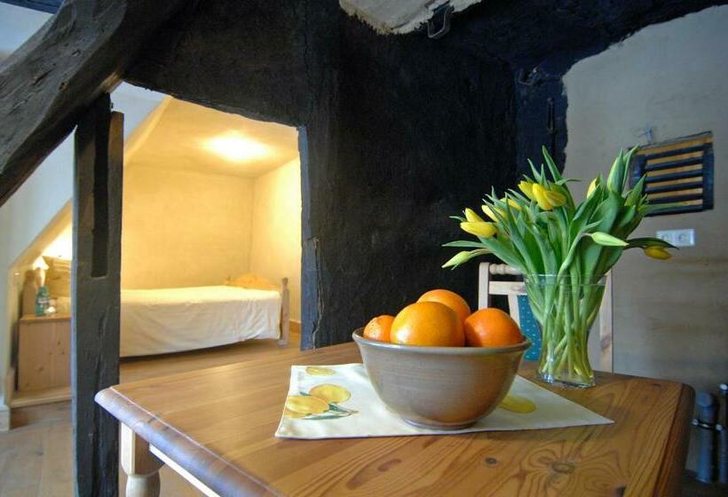 Четырехместный Номер Стандарт, Aegidienhof