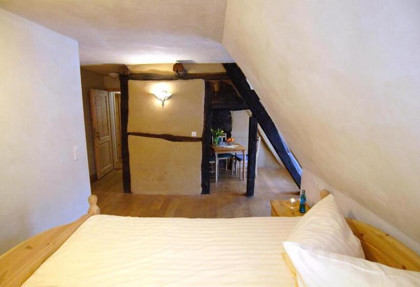 Четырехместный Номер Стандарт, Aegidienhof