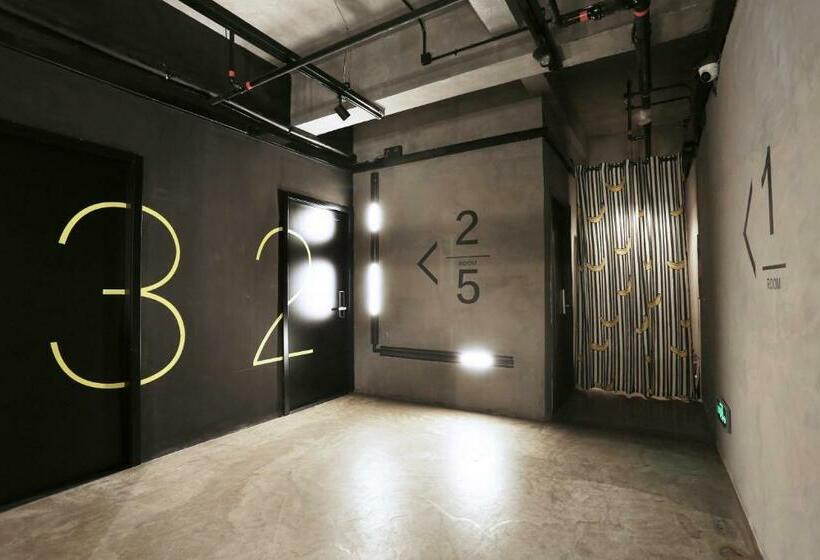 חדר סטנדרט עם מיטת קינג, Black Gold Factory Boutique Design