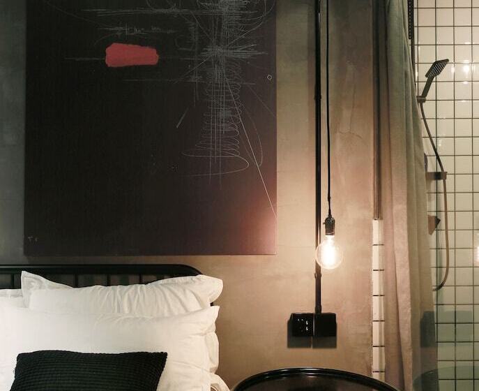 חדר סטנדרט, Black Gold Factory Boutique Design