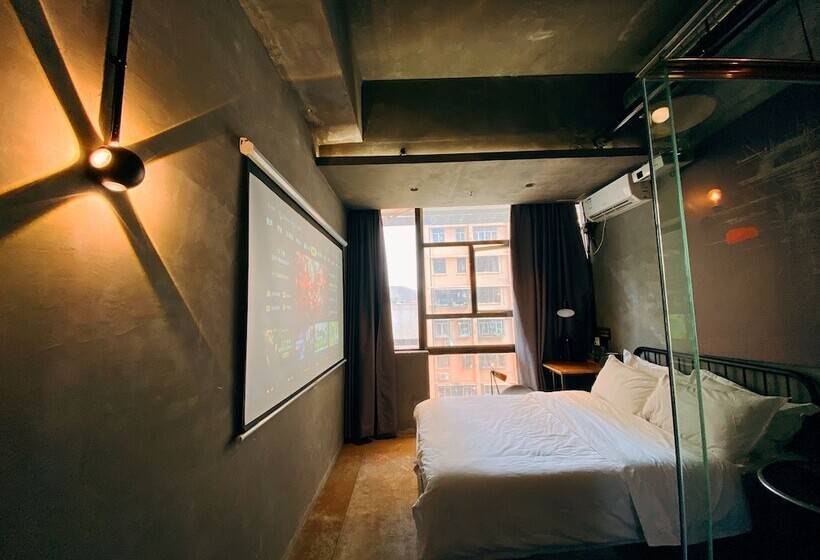 חדר סטנדרט, Black Gold Factory Boutique Design