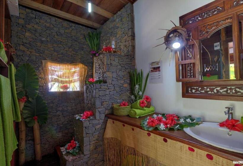 بنگله خانوادگی, Ecolodge Le Ravoraha