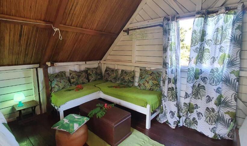 بنگله خانوادگی, Ecolodge Le Ravoraha