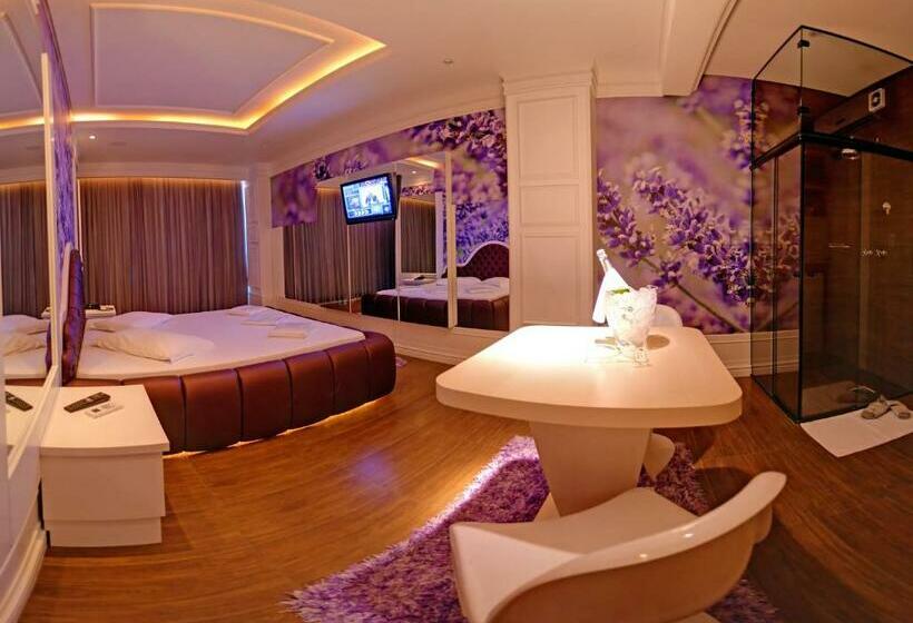 Deluxe Suite, Gran Motel Dubai