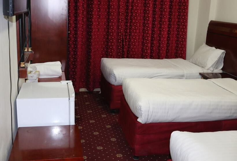 Номер Стандарт Трехместный, Karam Taibah Almasi