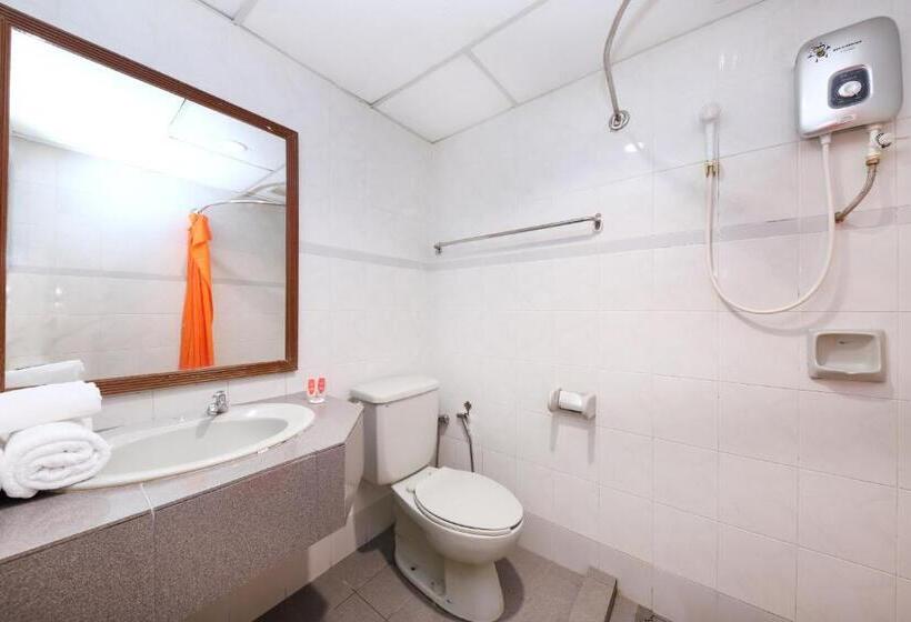 Deluxe Zimmer, Famous Inn