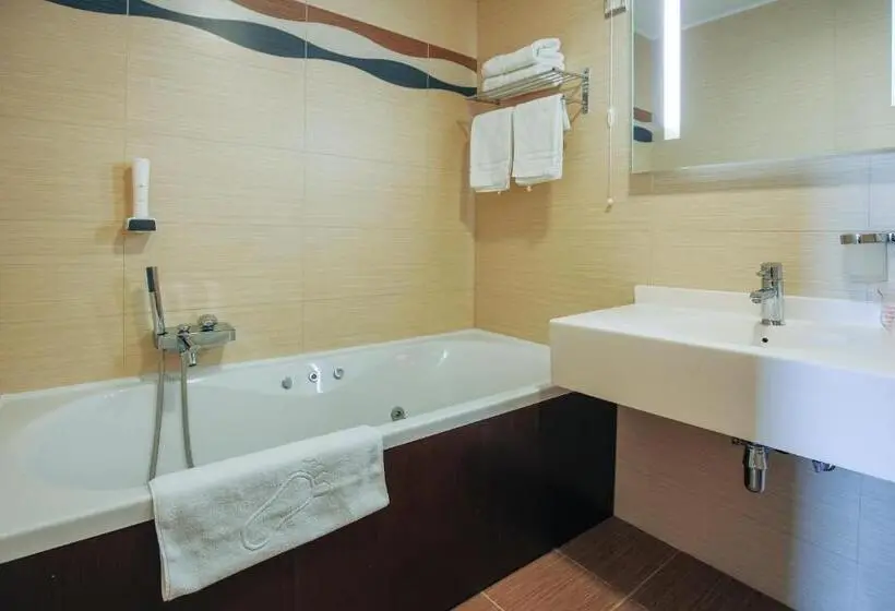 آپارتمان لوکس 1 خوابه, Grand Hotel Tuzla