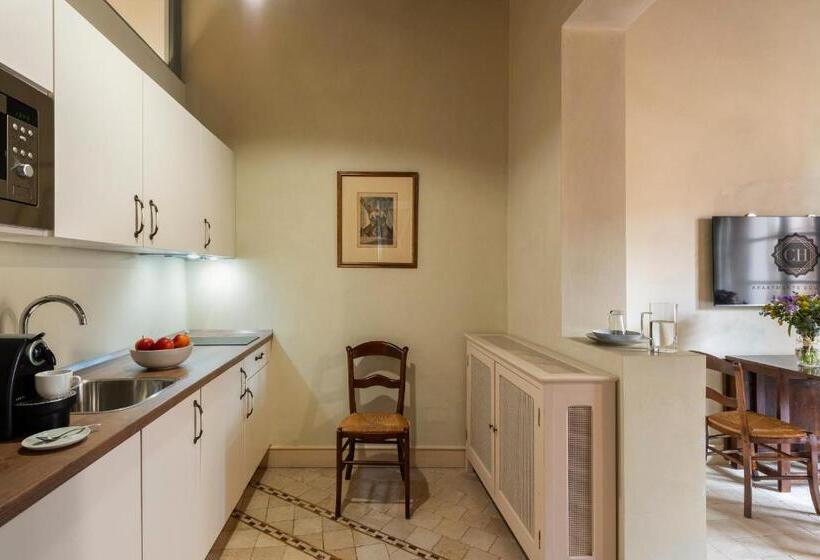 آپارتمان 1 خوابه با بالکن, Ch Apartments Boutique