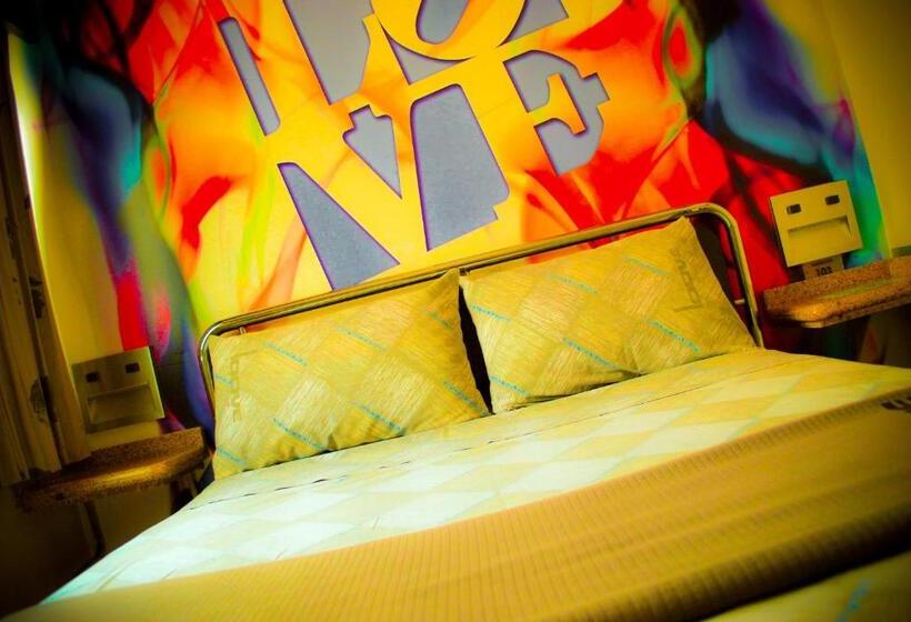 غرفة سوبيريور سرير كينج, Loove Hotel   Adults Only