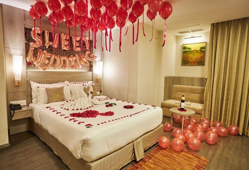 اتاق لوکس, Crowne Imperial