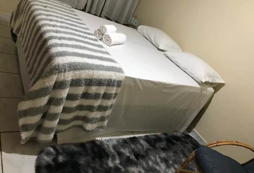 Quarto Estandar, Turismo