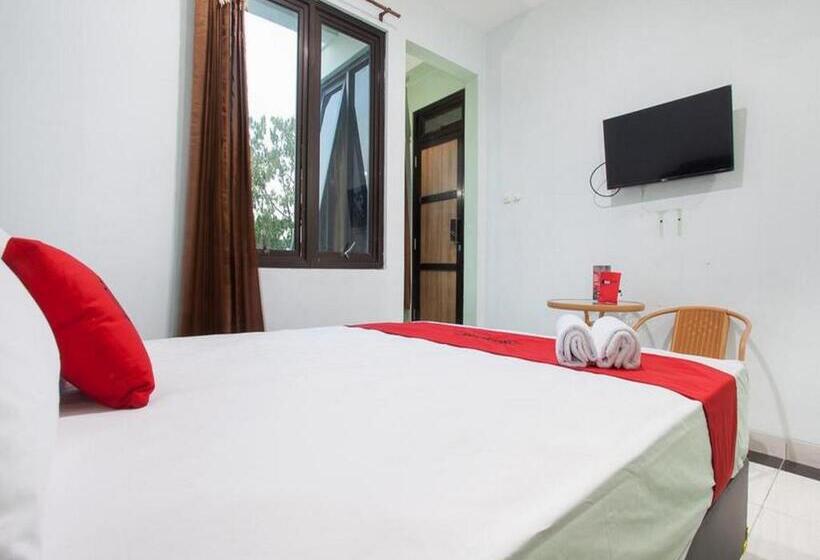 Номер Economy, Reddoorz Syariah Near Dbl Arena 2