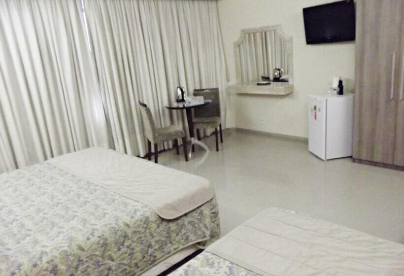 Familie Suite, Apart Hotel Acrópolis