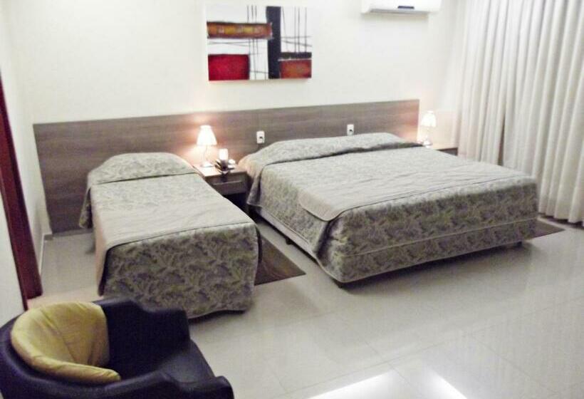 Familie Suite, Apart Hotel Acrópolis