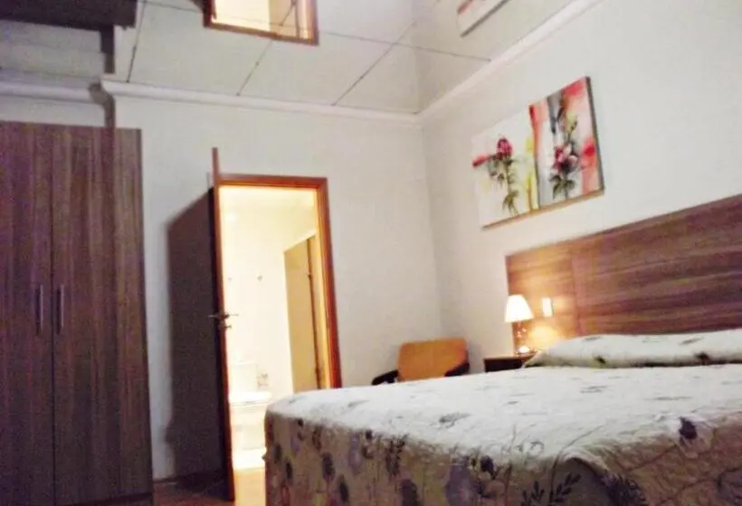 デラックススイート, Apart Hotel Acrópolis
