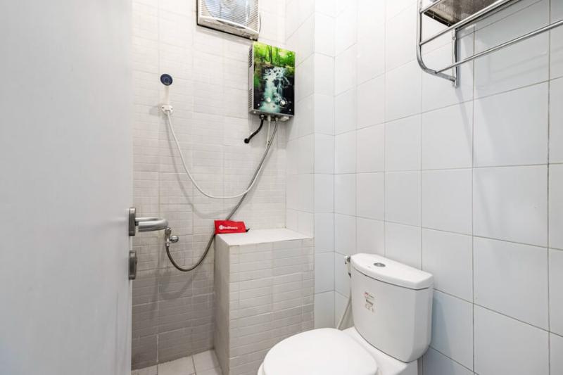 Номер Стандарт, Reddoorz Syariah @ Wisma Arya 2
