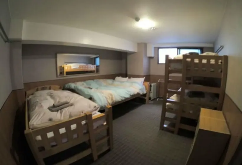 Standard Neljän Hengen Huone Jaettu Kylpyhuone, Lodge Nagano