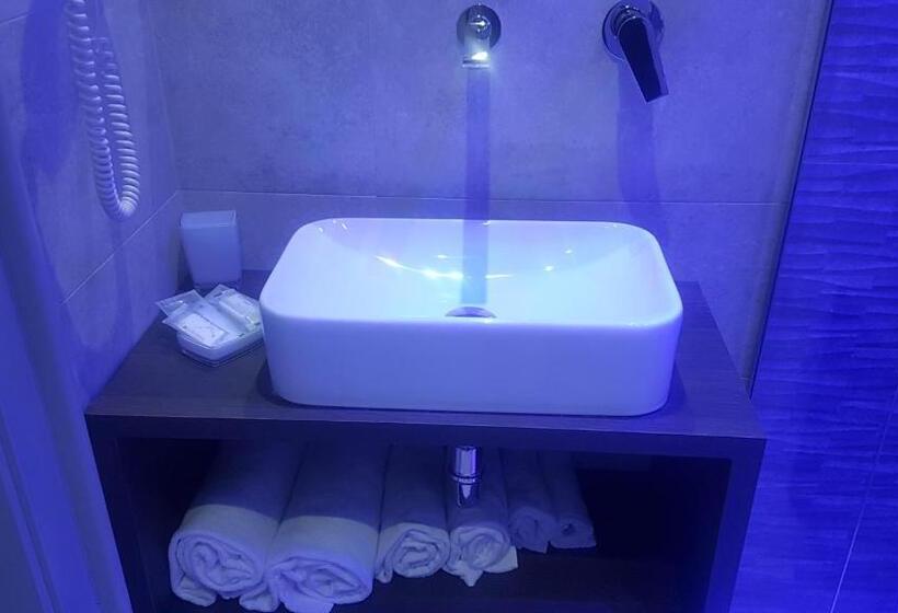 חדר סטנדרט עם מרפסת, Mirage