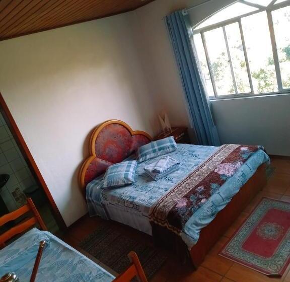 غرفة أساسية ثلاثية, Pousada Colina Da Neve