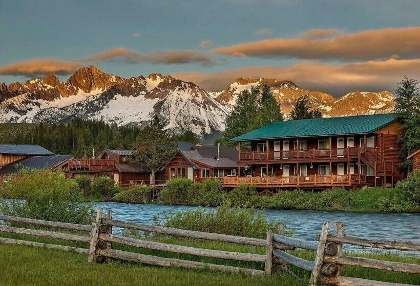 标准间带阳台, Redfish Riverside Inn