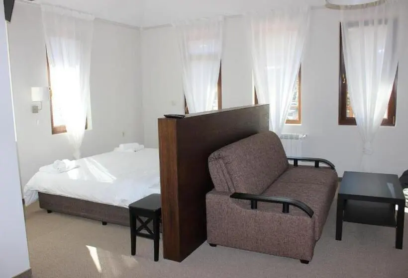 Standard Studio with Balcony, Trigrad