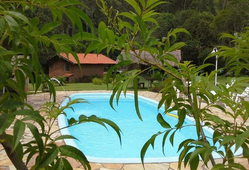 バルコニー付きスタンダードルーム, Pousada Recanto Da Vitória