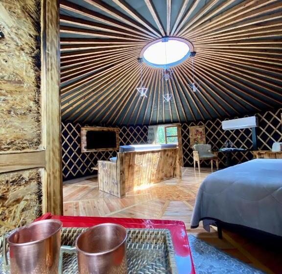 Люкс Вид на Сад, Solar Do Oriente   Yurt Ecovillage