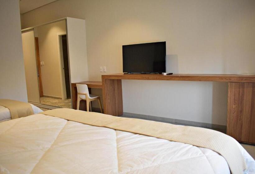 اتاق استاندارد سه تخته با بالکن, Boutique Las Hortensias