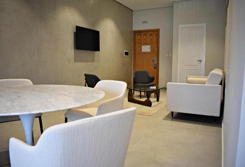 سوئیت پرزیدنت, Boutique Las Hortensias