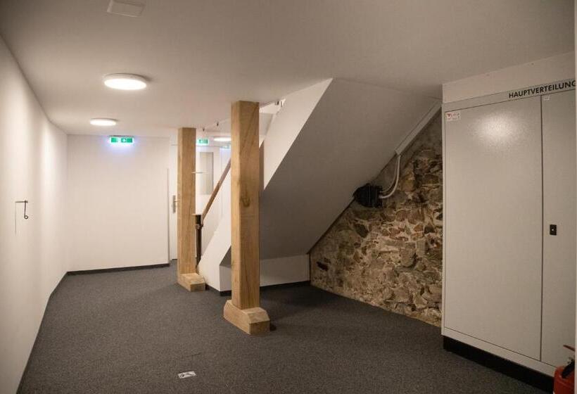 סוויטה משפחתית, Mokka Laufenburg