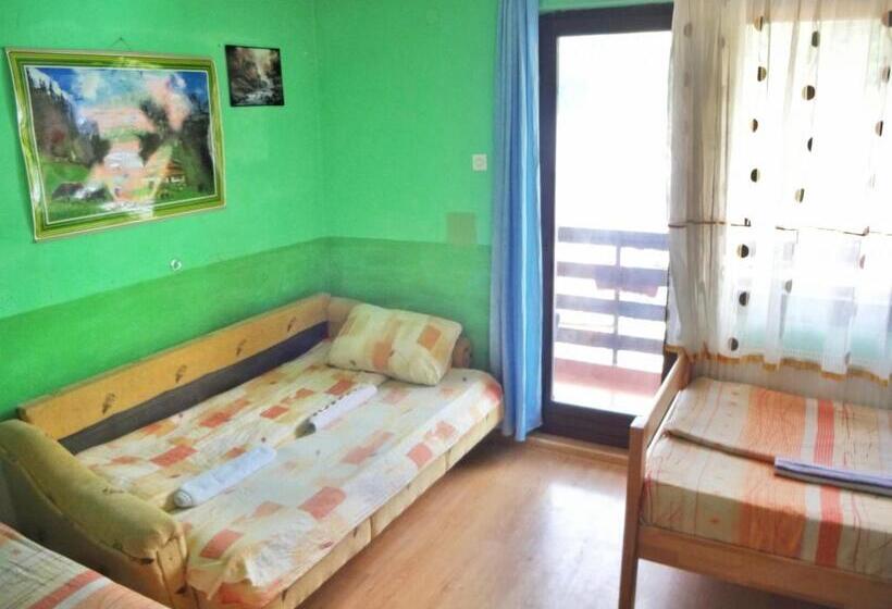 اتاق استاندارد با بالکن, Virmal