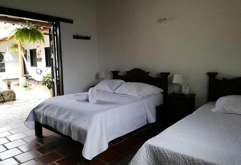 带花园景观的标准三人间, Casa Claustro De Zapatoca