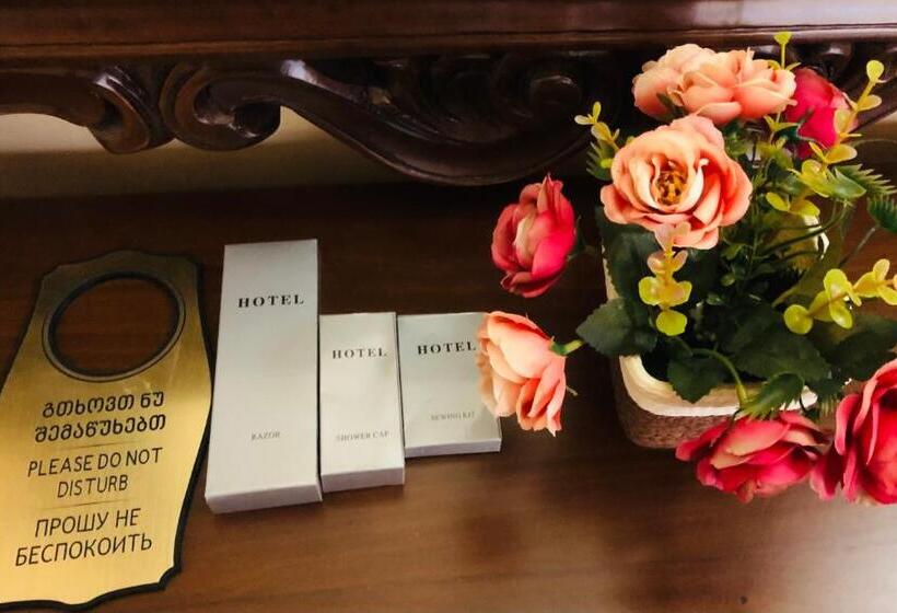 اتاق استاندارد با چشم‌انداز دریا, Tramonto