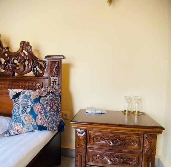 اتاق استاندارد با چشم‌انداز باغ, Tramonto