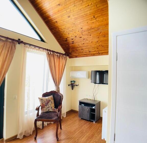 اتاق استاندارد با چشم‌انداز دریا, Tramonto