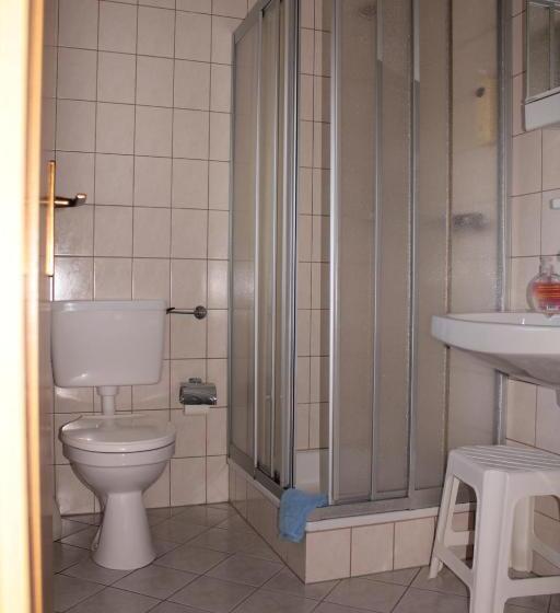 スタンダードシングルルーム, Landgasthof Rademacher