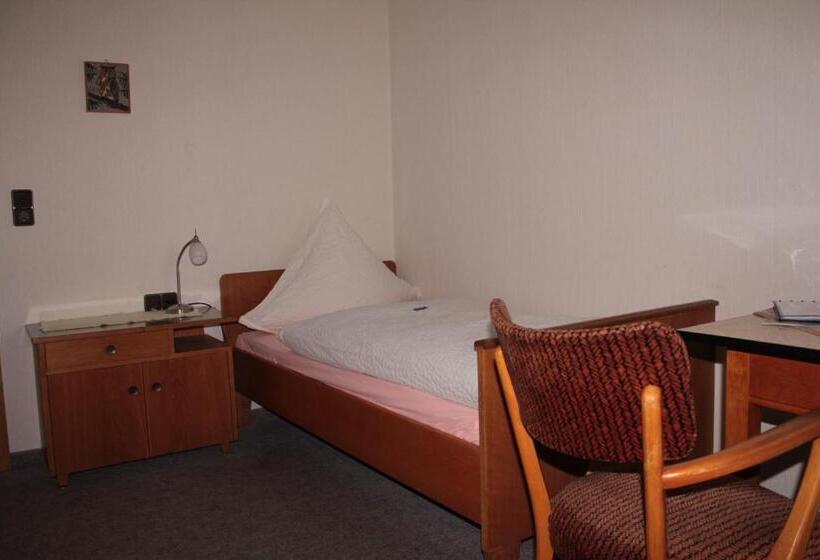 スタンダードシングルルーム, Landgasthof Rademacher