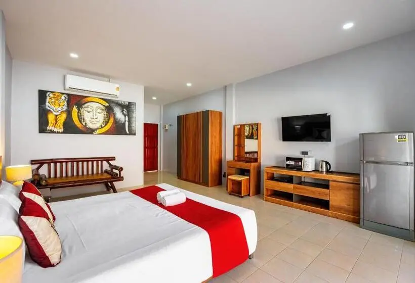 プールビュースイート, Chernin Apartment Suites