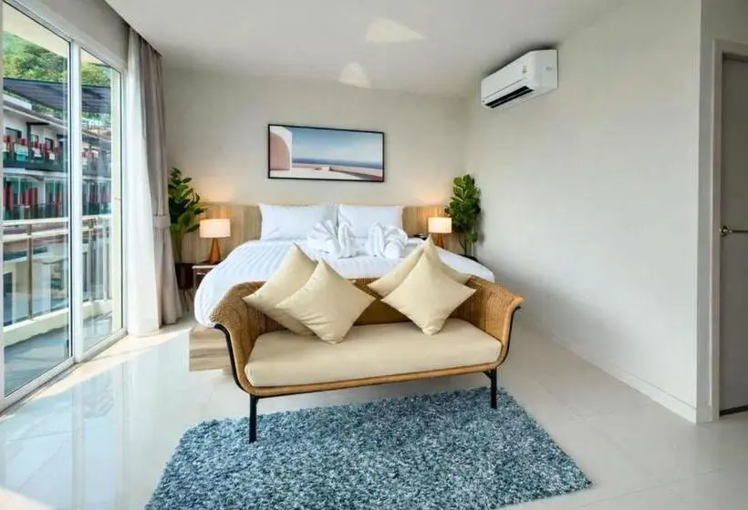 Deluxe Suite King Bed, Aqua Maya Phuket